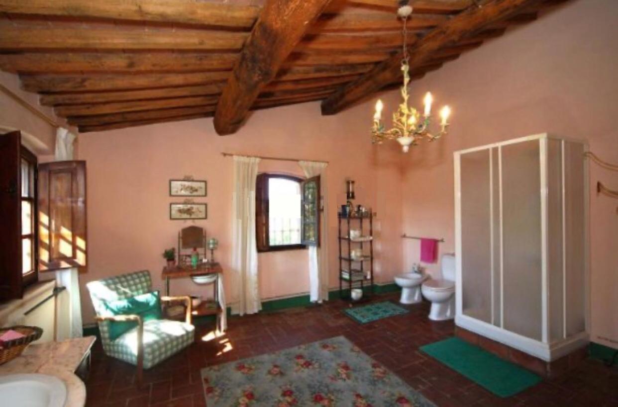Villa La Casa Nel Bosco Lari Exterior foto